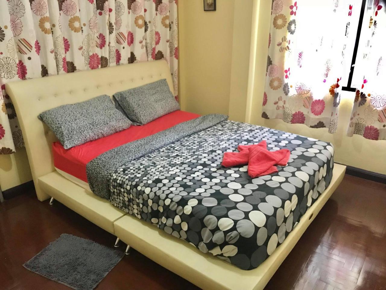 Mon Lodge & Yoga Donmueang Bangkok Luaran gambar